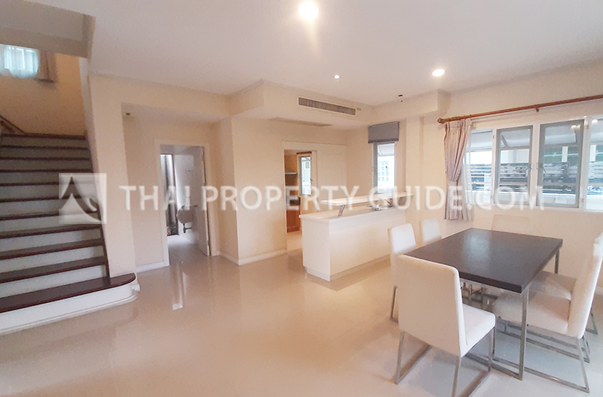 House with Shared Pool for rent in Other
